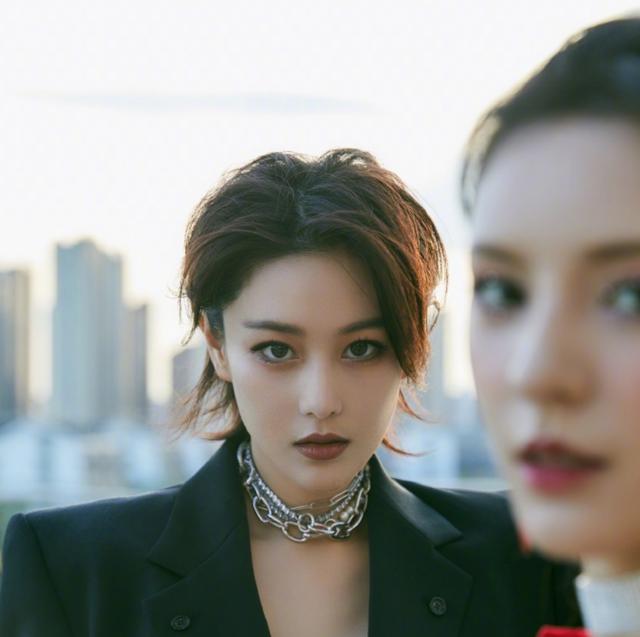 甜味超标|“神仙搭配”来袭，张馨予张予曦合唱《野蛮游戏》，全场A到爆炸