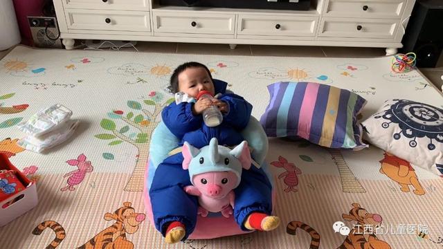 超级宝妈@【呱呱教17】母乳喂养真的很好，但要注意这一点！