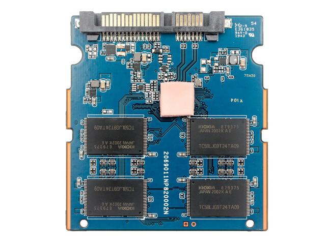 判断SSD的好与坏，除了闪存颗粒，主控芯片也很重要