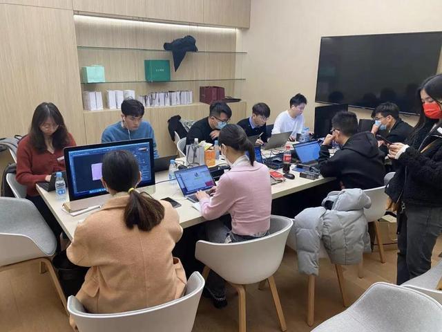 火“出圈”！上海这个商场，创直播新纪录