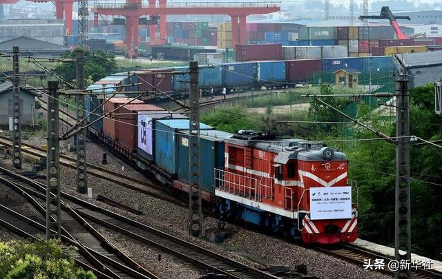 中欧|从1列到1500列“义新欧”班列的中欧贸易“带货”史