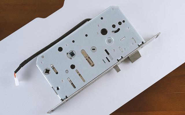 高效指纹开门，给生活从容的步调，TCL K6C智能指纹锁体验