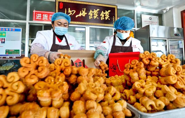 制作|甘肃山丹：炸“糖花子”迎新春