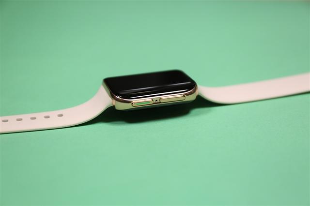 环球网■双系统+闪充续航耐造！OPPO Watch评测：最美安卓表面面俱到