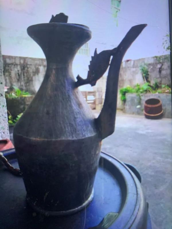 铅中毒|浙江一男子突然中毒腹痛、眼白发黄！竟是因为妻子的一件嫁妆……