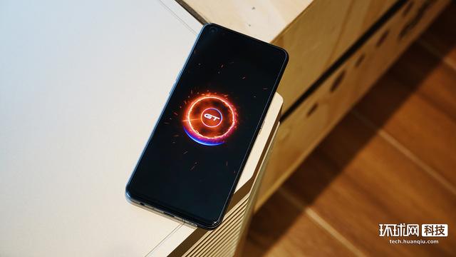 realme徐起：既冲击中高端，也持续下沉，2021要爆发