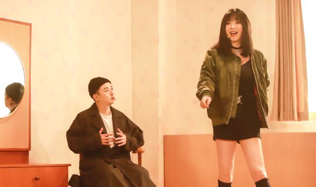 齐鲁晚报·齐鲁壹点采访柳岩:演喜剧需要“厚脸皮”影视交流地