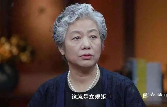 你的育儿经|李玫瑾还是尹建莉？育儿大v“掐架”，育儿这件事我们该听谁的？