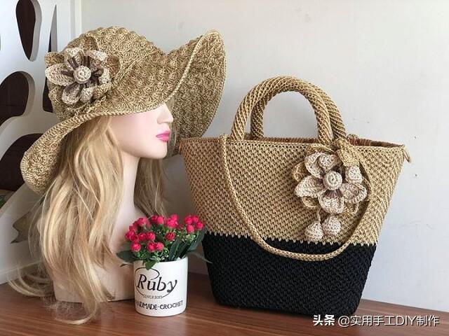 普拉达女王「针织作品」精美的帽子和包包套装,时尚的你值得拥有