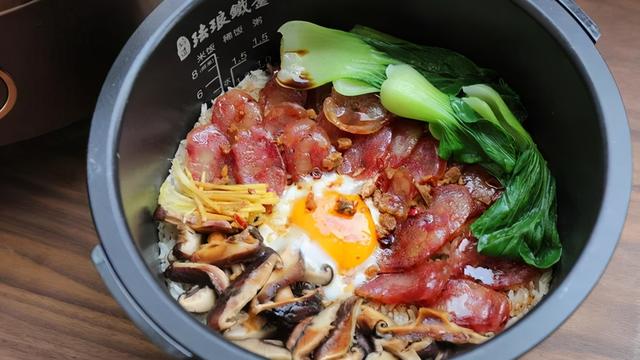 最适合冬天吃的3道懒人美味，丢进电饭煲一键搞定，好吃又省心