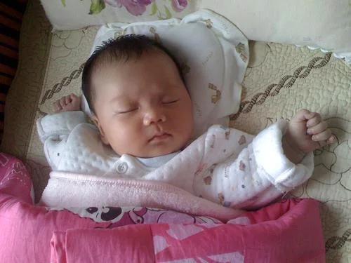 「你的育儿经」＂奶奶说我怕冷＂，＂妈妈说我怕热＂，＂其实她们全错了＂