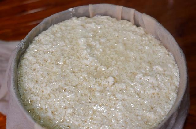 教你在家自制豆腐，不用卤水和内酯，纯绿色无添加，比买的还好吃