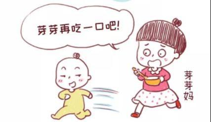 「超级宝妈」宝宝多大可以吃大人饭菜？过早吃的后果可能比晚一点吃更可怕