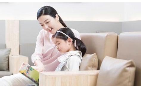 「你的育儿经」“高产妈妈”连生7子,莫非家有矿?妻子:老公基因优秀不想浪费