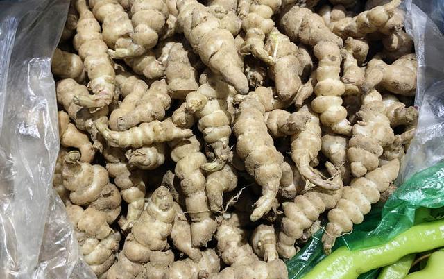 摊位|美食情报｜这家新开的农产品市场太好逛了，2万平方米，杭州70%的餐厅酒店在这进货