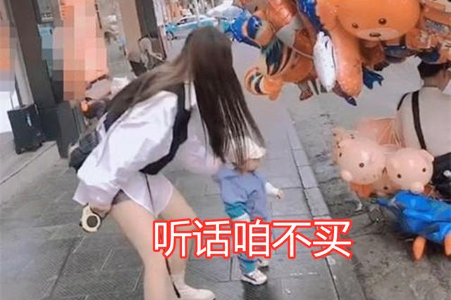 「天使宝贝」小姨带娃无人能敌，比老爸带娃更“豪横”，宝妈记得关心孩子心理