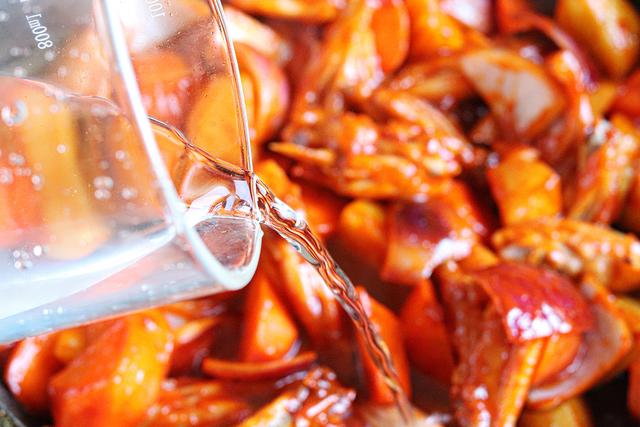 韩式芝士鸡翅饭，在家轻松做芝士焗饭，一点不比外面差，满满拉丝