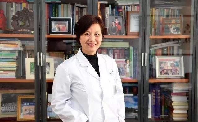 超级宝妈■来自湖南的王女士，从25岁怀孕时就开始长斑，现在斑已经没有了