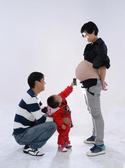 你的育儿经▲丈夫坚持生二胎,孩子出生后却不管不顾,宝妈:后悔生二胎