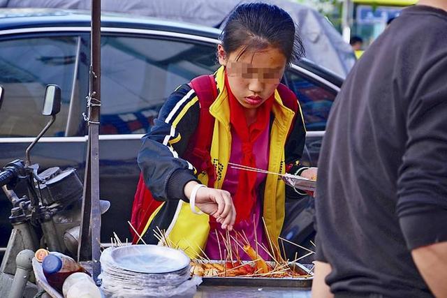 超级宝妈|从小不吃零食的孩子，逃不出2种结局，吃零食也讲究“二八原则”
