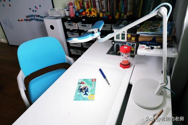 [超级宝妈]绘本网课做手工，健康方便耐折腾的儿童学习桌面分享