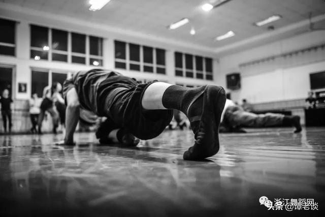 清心醉人|浙歌《生命舞迹》24日上演，练功房排练记，先睹为快