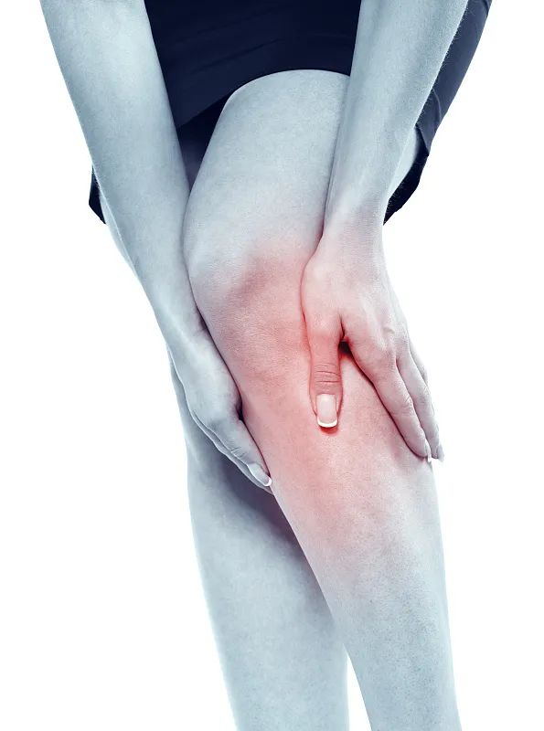 外科|静脉曲张会导致截肢？！这种常见病，千万别轻视→