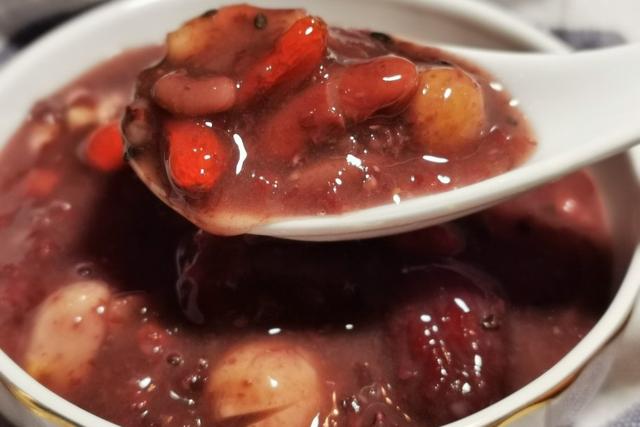 最正宗的腊八粥熬法，能卖8元一碗，配方教给你，香甜糯滑喝不够