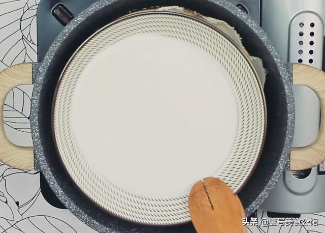 想吃凉皮不用买，学会这招，现做现吃，Q弹爽滑又美味，真解馋