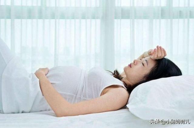 梦的色彩|到了不同的怀孕期间,所采取的睡姿也有所不同,孕妈们要注意