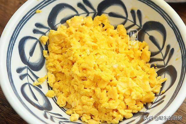 饺子皮新吃法，10分钟搞定早餐，做一次吃一周，营养全面又顶饱