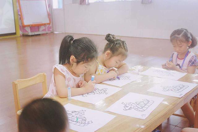 避风港|校内校外花样多 儿童欢乐度端午