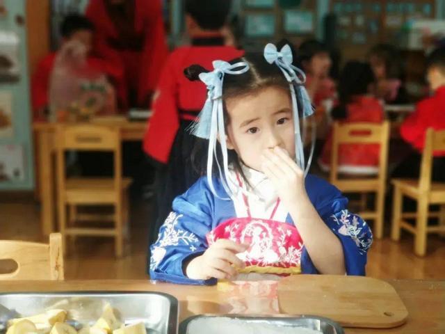 幼儿园教师荒有多严重？每年缺口达19万人，这三个原因太现实