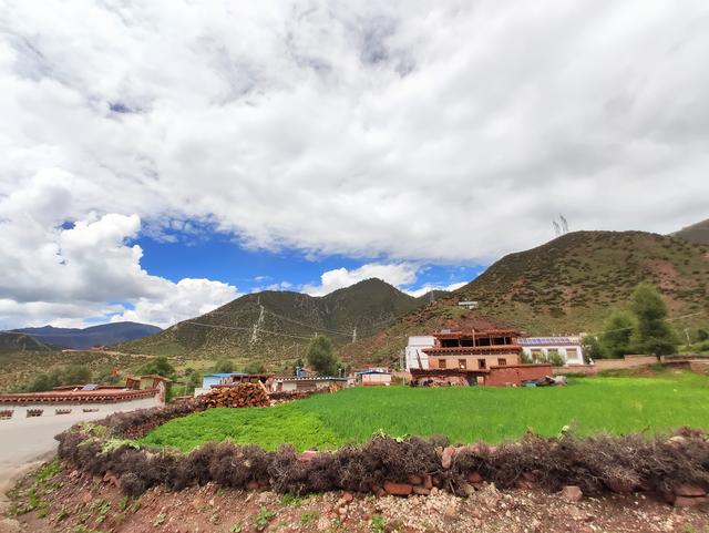 [世界那么大]广州夫妻自驾西藏DAY5，走最烂的川藏线看最美的风景，这里叫芒康