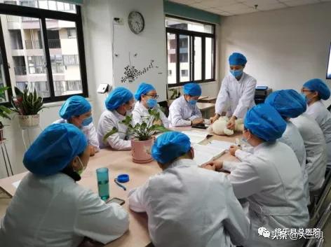 【超级宝妈】【业务.培训】爱的抚摸—儿科开展婴儿抚触培训