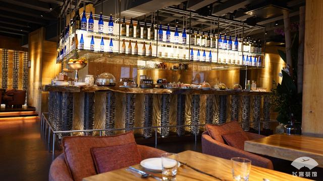 世界那么大@又一奢侈品牌跨界！芬迪在罗马造了间私人套房酒店，价格贵到离谱