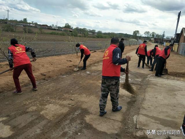 吉报调查东丰县黄河镇妇联开展“美丽庭院、干净人家”创建巾帼志愿服务活动
