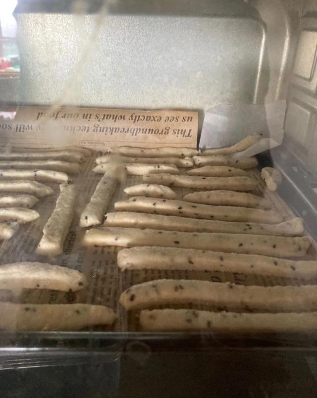 你的育儿经|没有添加剂，咬一口嘎嘣脆！还能满足小宝宝出牙期的不适感