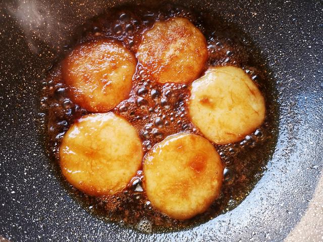 女性“特殊时期”多吃这甜品，味道香甜软糯，还很养人