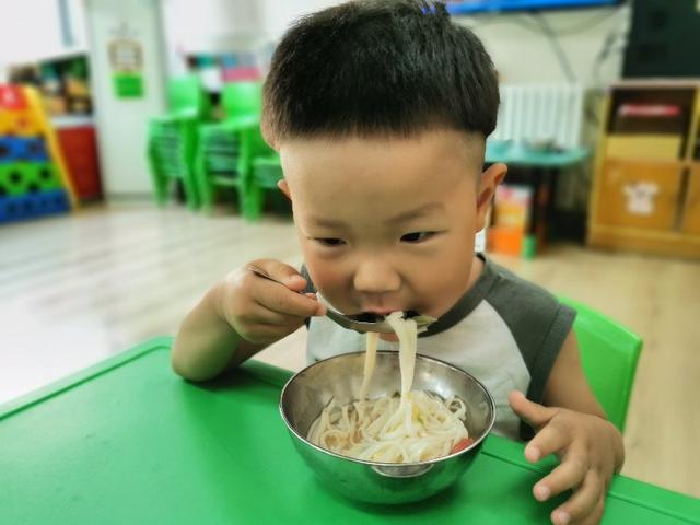你的育儿经|用笑脸迎接新学期！市中区舜南幼儿园开启快乐时光