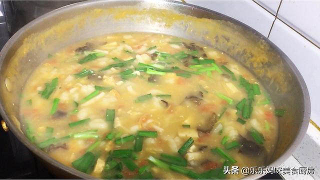 明日大雪，用6种食材做一锅特色面食，好吃又营养，冷天吃真舒服