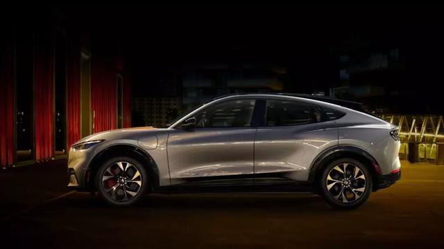 「车与大法师」电动Mustang卖脱销?我们真应该来好好看看这款车了