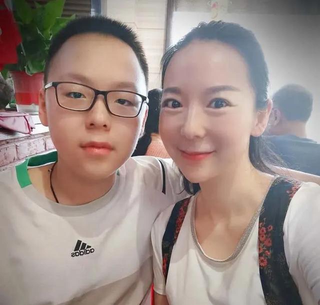 超级宝妈|@于蕾，请查收来自孩子的爱