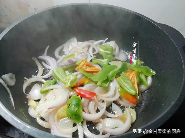 家常炒鸡杂，注意这两步，出锅鲜脆爽口，咸鲜下饭