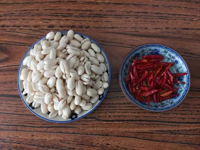 花生这样一次多做些，随取随吃特方便，营养美味，家里人超喜欢