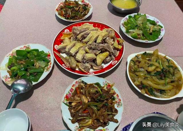 两广人当地的宴席和家宴，在朋友圈里火了，网友：看饿了，求蹭饭