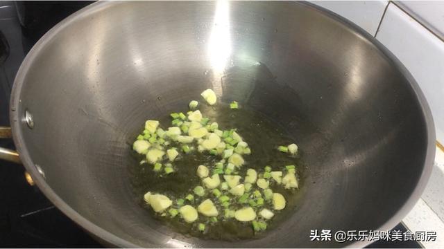 明日大雪，用6种食材做一锅特色面食，好吃又营养，冷天吃真舒服