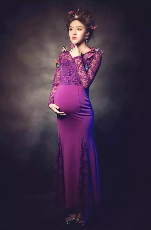 「超级宝妈」腆肚孕妇也是一道风景，腆着大肚子仍然风姿绰约！
