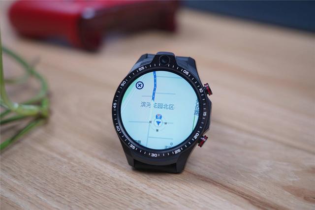 64G内存，双摄、支持独立通话、微信和，这是要取代手机吗