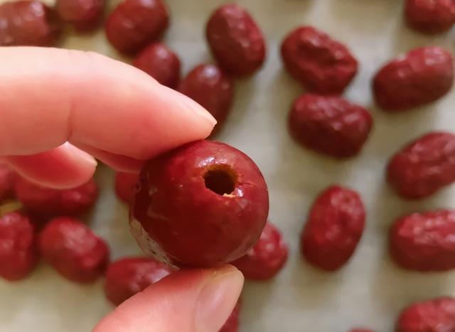 总是吃得少还长胖？你肯定吃了这些偷偷加了糖的零食